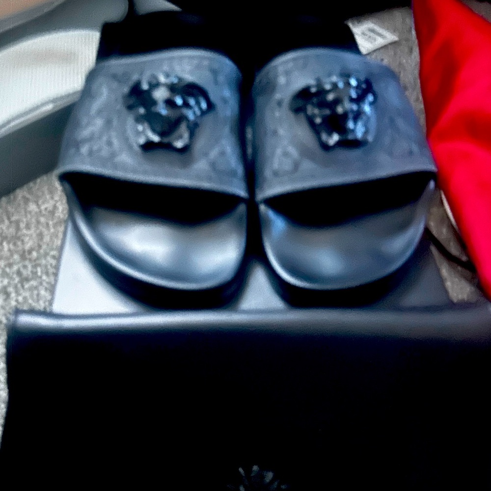 Versace Slider